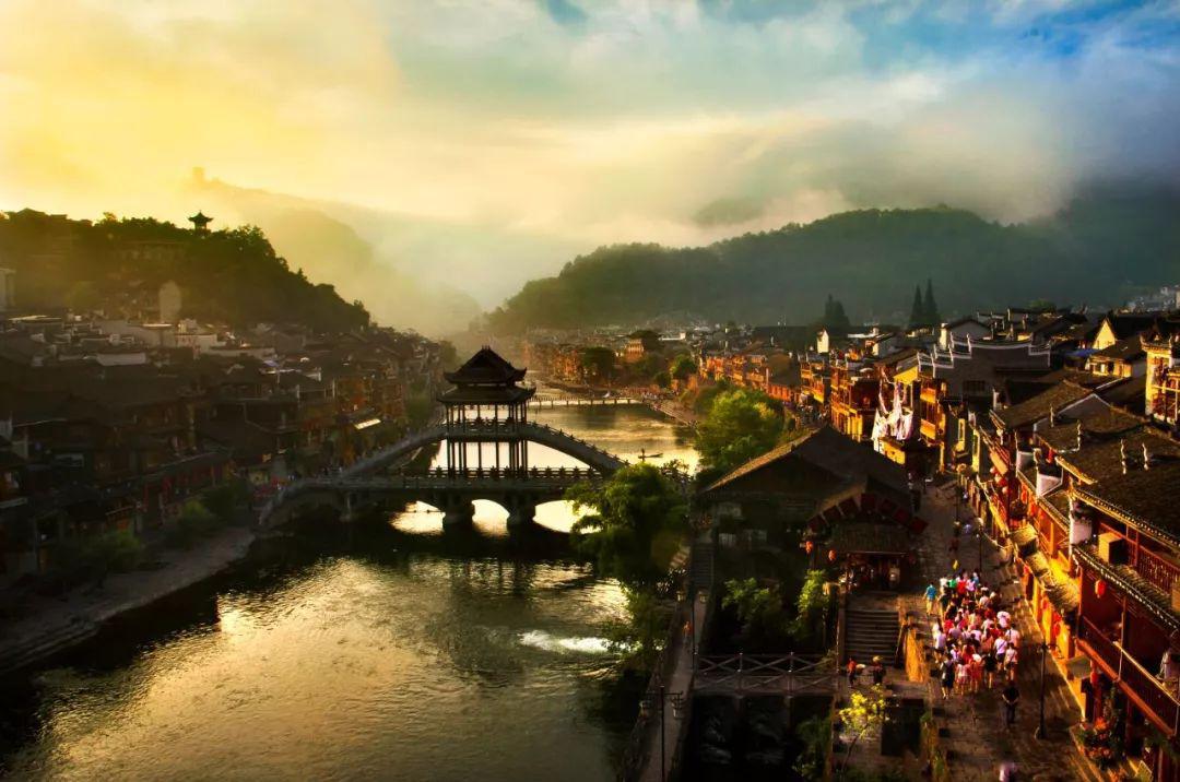 湖南之光引领未来科技潮流，高科技产品重塑生活体验新篇章